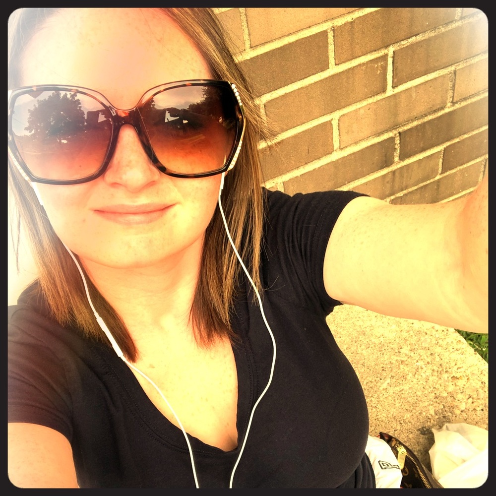 Meet your Posher, Amanda